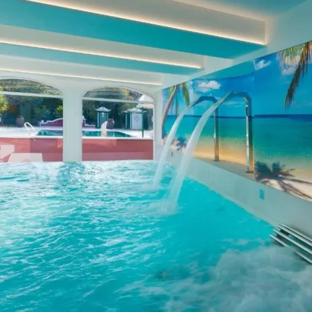 Vip’s Motel Luxury Accommodation & Spa