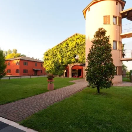 Agriturismo La Lupa