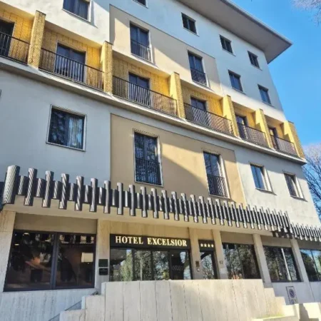 Hotel Excelsior Magenta