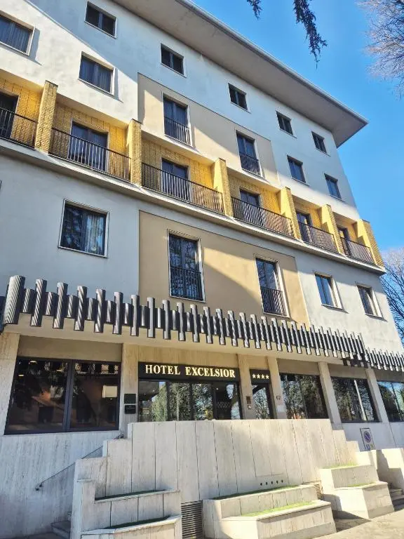 Hotel Excelsior Magenta