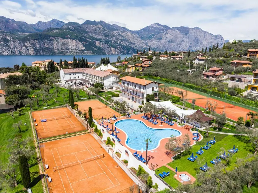 Club Hotel Olivi – Tennis Center
