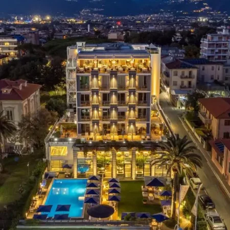 Hotel Excelsior