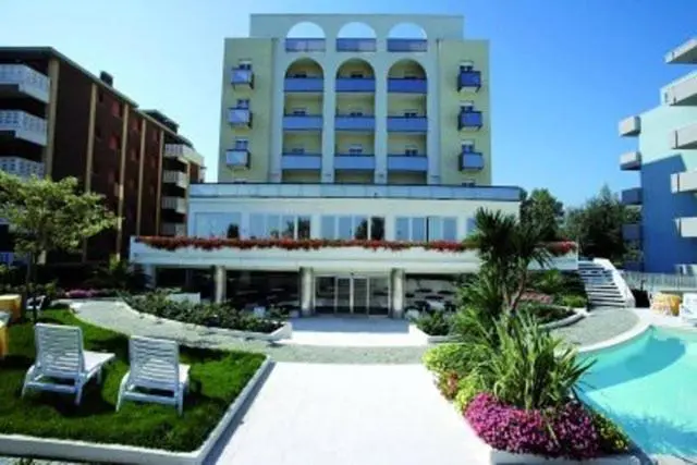 GFH – Hotel Ruhig