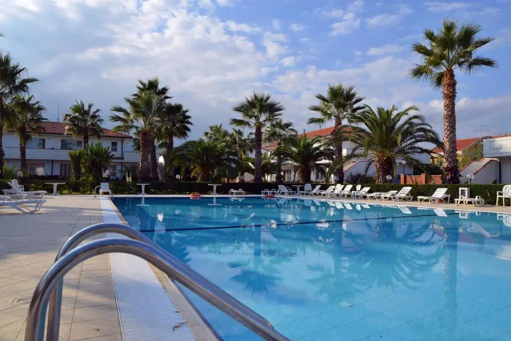 King’s House Hotel Resort