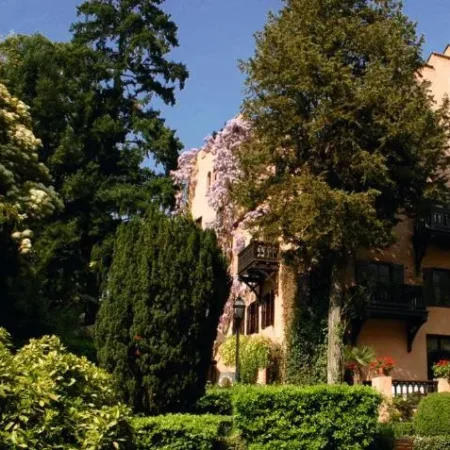 Schloss-Castel Pienzenau – Guestrooms & Apartments – B&B-Hotel & Restaurant