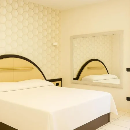 Sechi Hotel Milano with parking