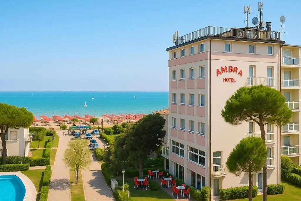 HOTEL AMBRA – Fronte Mare – Vicinissimi al Centro