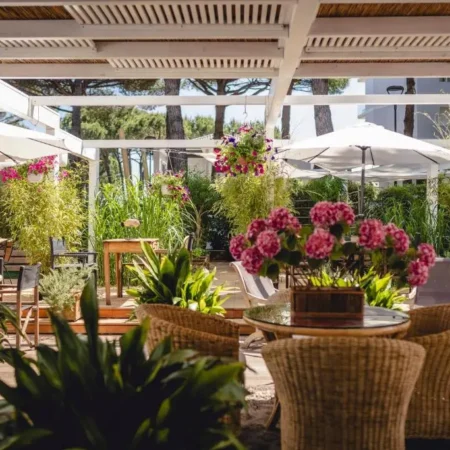 Hotel Saraceno Resort with Private Beach