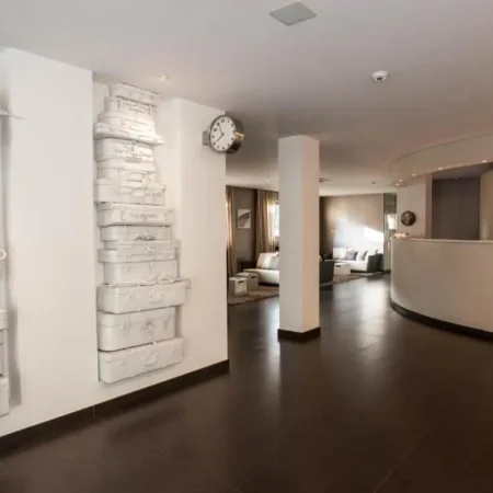 FerroHotel