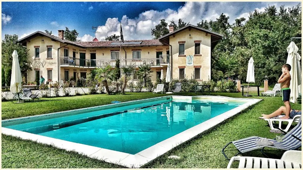 Cascina Vignole