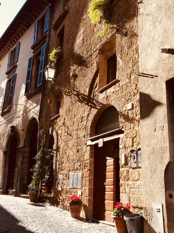 La Casa Di Tufo