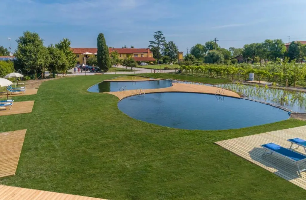 Agriturismo Tenuta Regina – Glamping luxury lodges and apartments