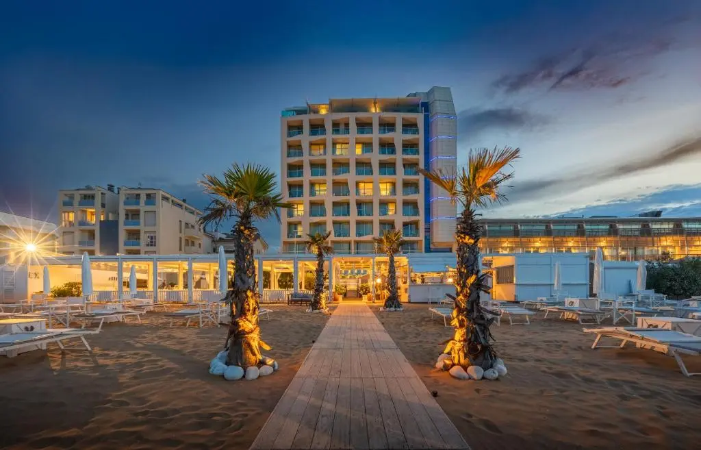 Excelsior Hotel, SPA & Lido – Preferred Hotels & Resorts