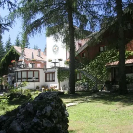 LH Albergo il Paradiso