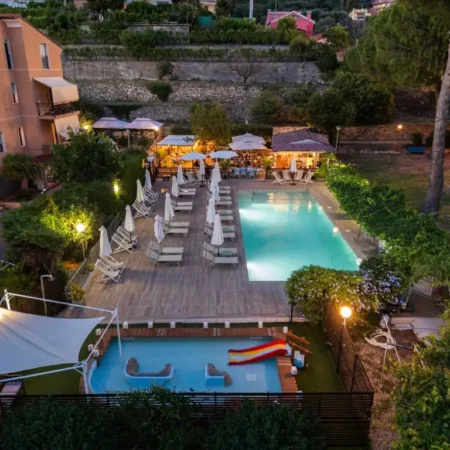 Residence Holidays