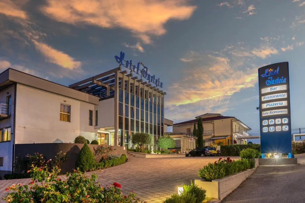 Hotel Insteia