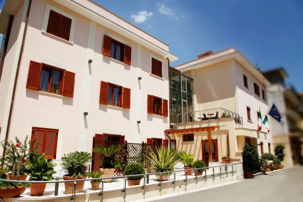 Hotel Diana