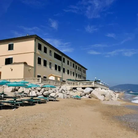 Hotel Brigantino Non Dista