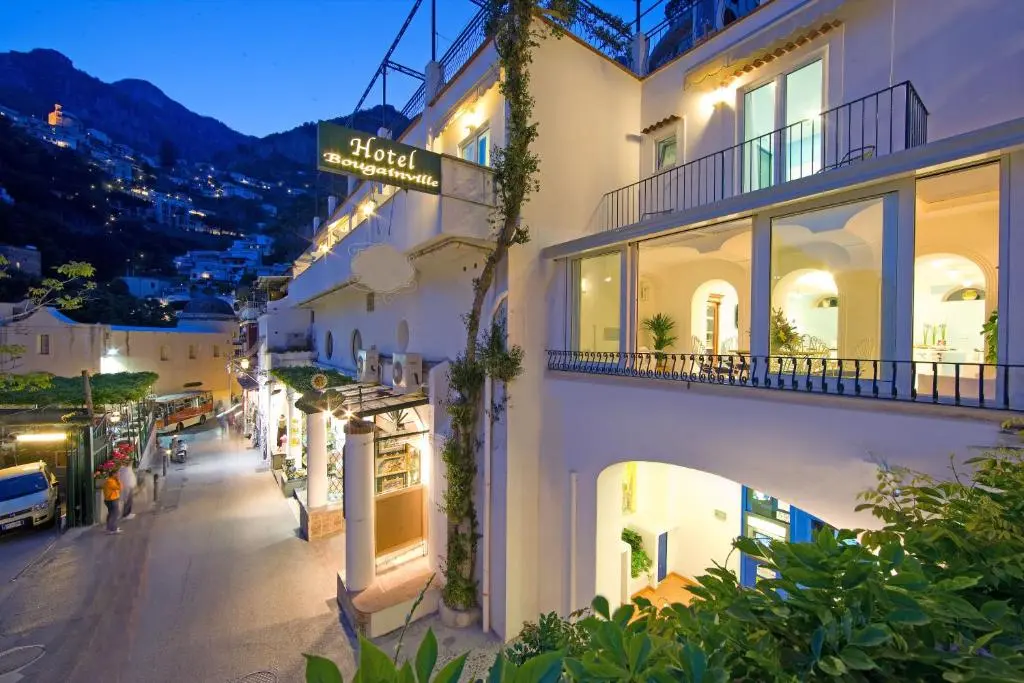 Hotel Bougainville