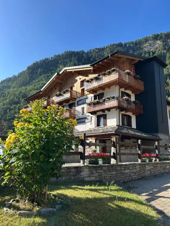 Hotel Edelweiss