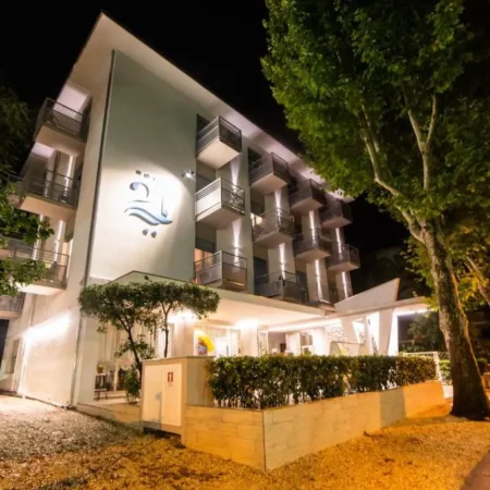 Hotel 21 Riccione
