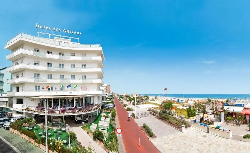 Hotel Des Nations – Vintage Hotel sul mare