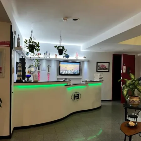 Hotel Betty Personal Style and Beach Village