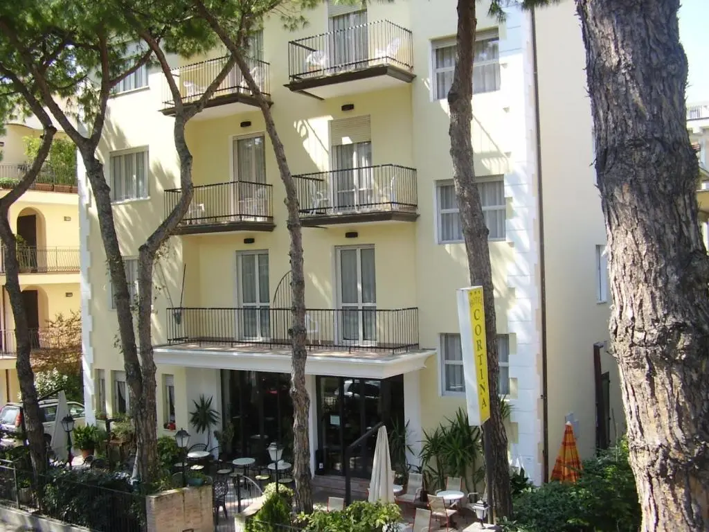 Hotel Cortina