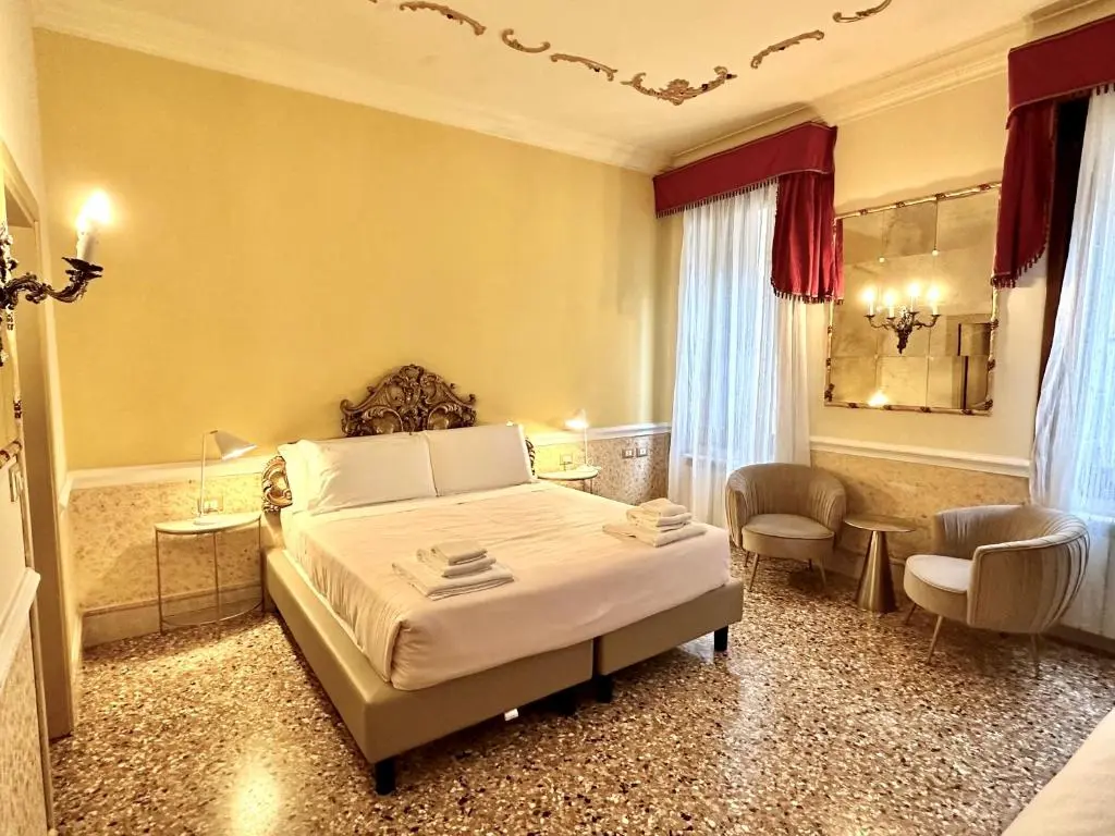 Casa Alla Fenice