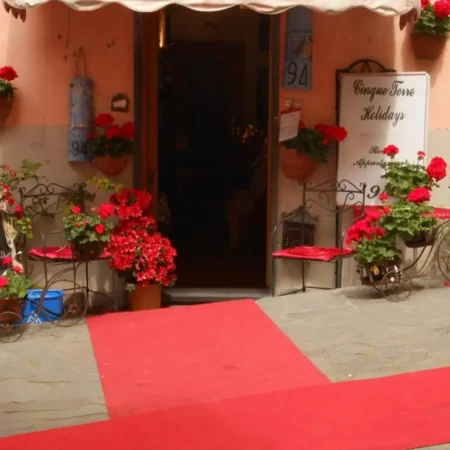 Cinqueterre Holidays