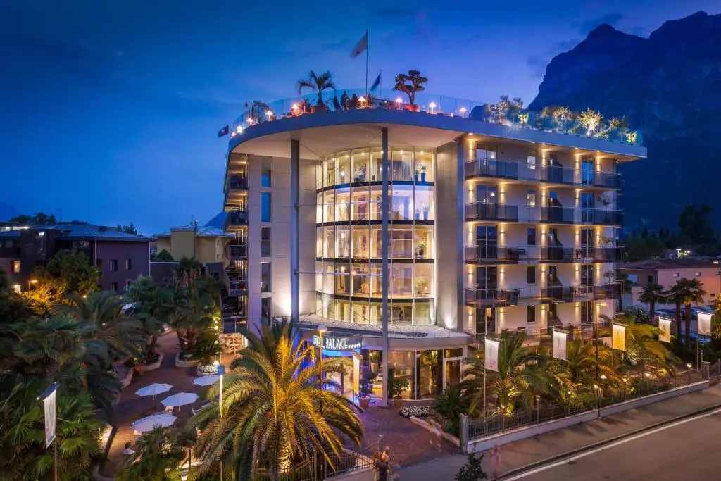 Hotel Kristal Palace – Tonelli Hotels – Adult Friendly