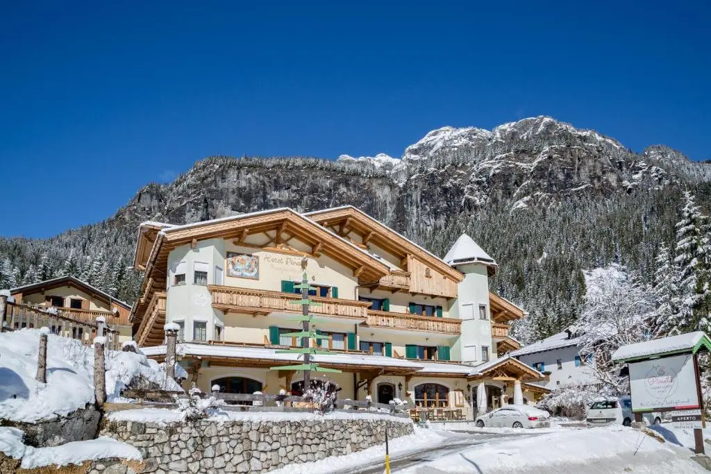 Pineta Pastry Hotel