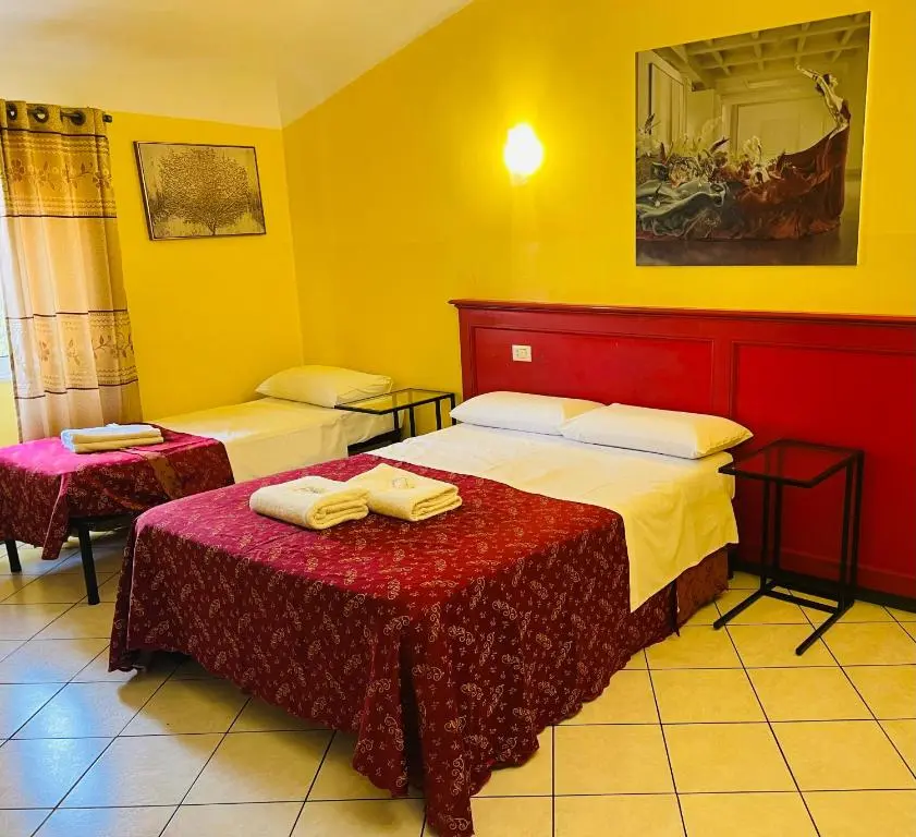 Fanti Rooms