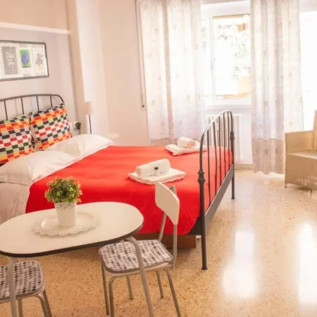 Marco Polo Vatican APARTMENT Metro A 2 min – San Pietro 10 min