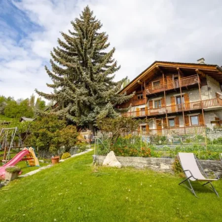 Le Vieux Noyer – Appartamenti al Verde villaggio di Rumiod