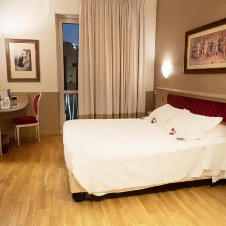 Santa Barbara Hotel