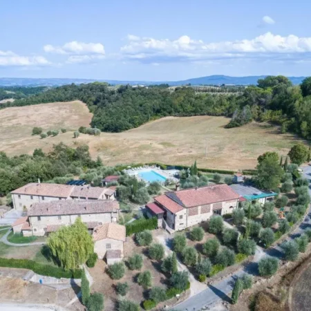 Tenuta Decimo – Il Borgo Di Mariano