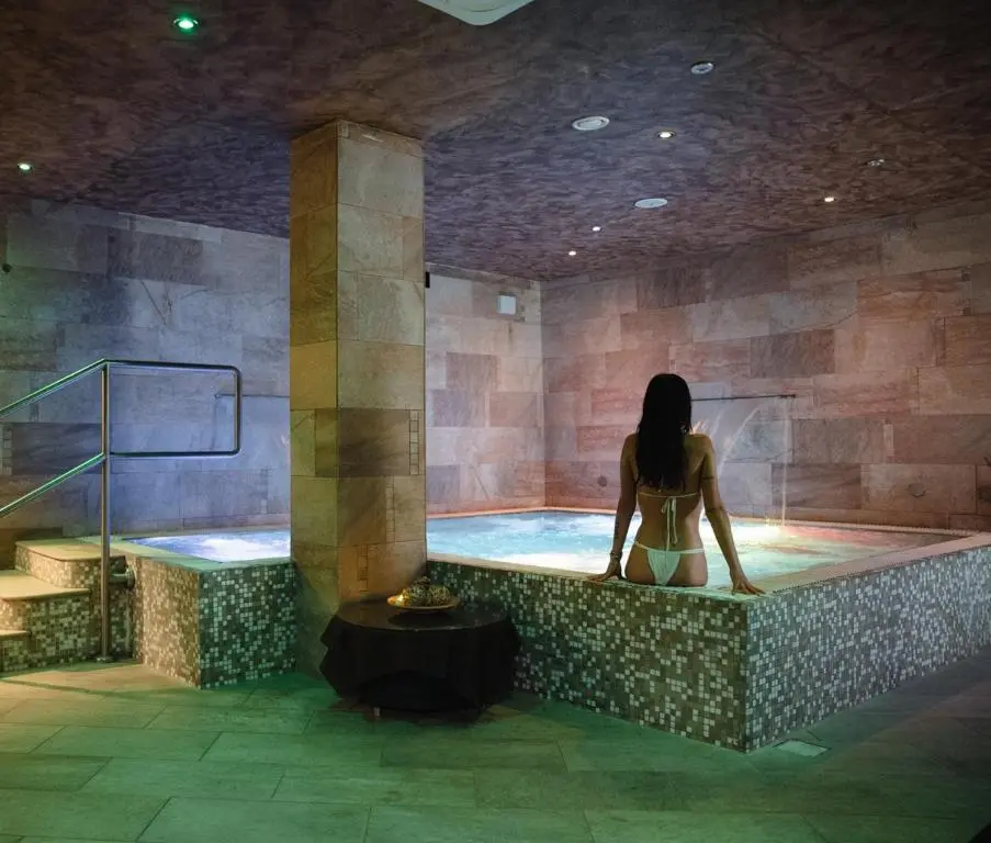 Hotel Costazzurra Museum & Spa