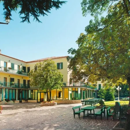 Park Hotel Jolanda