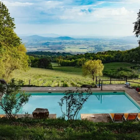 VALDONICA WINERY Fine Dine & Wine Hotel