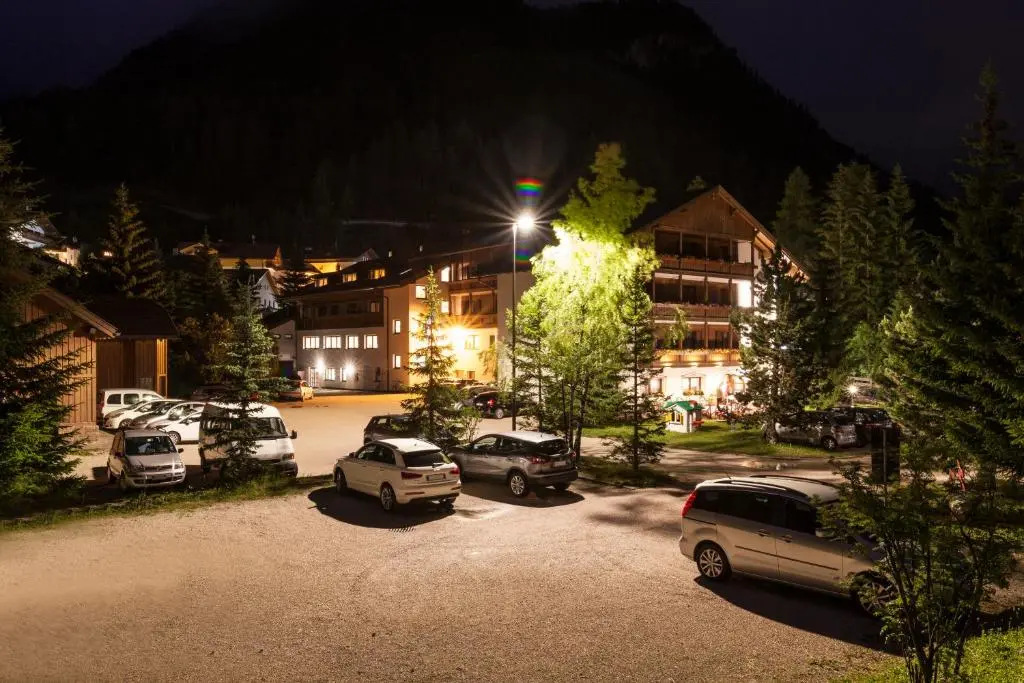 Hotel Casa Alpina – Alpin Haus
