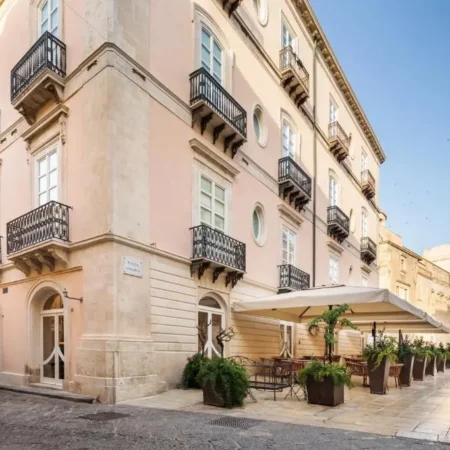 Palazzo Artemide – VRetreats, an SLH Hotel