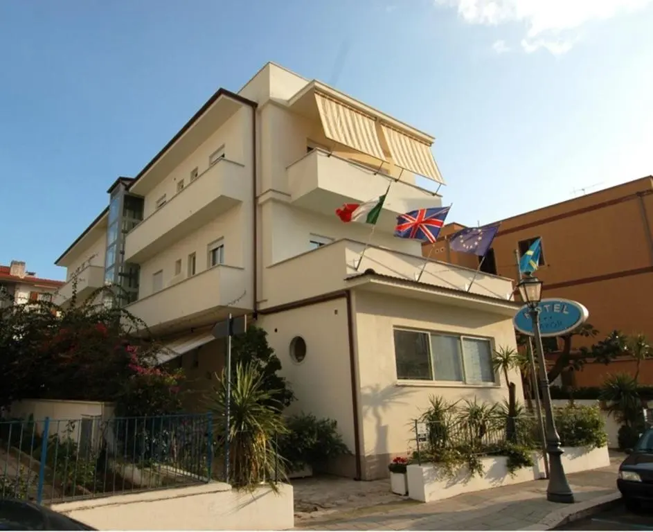 Hotel Mayor