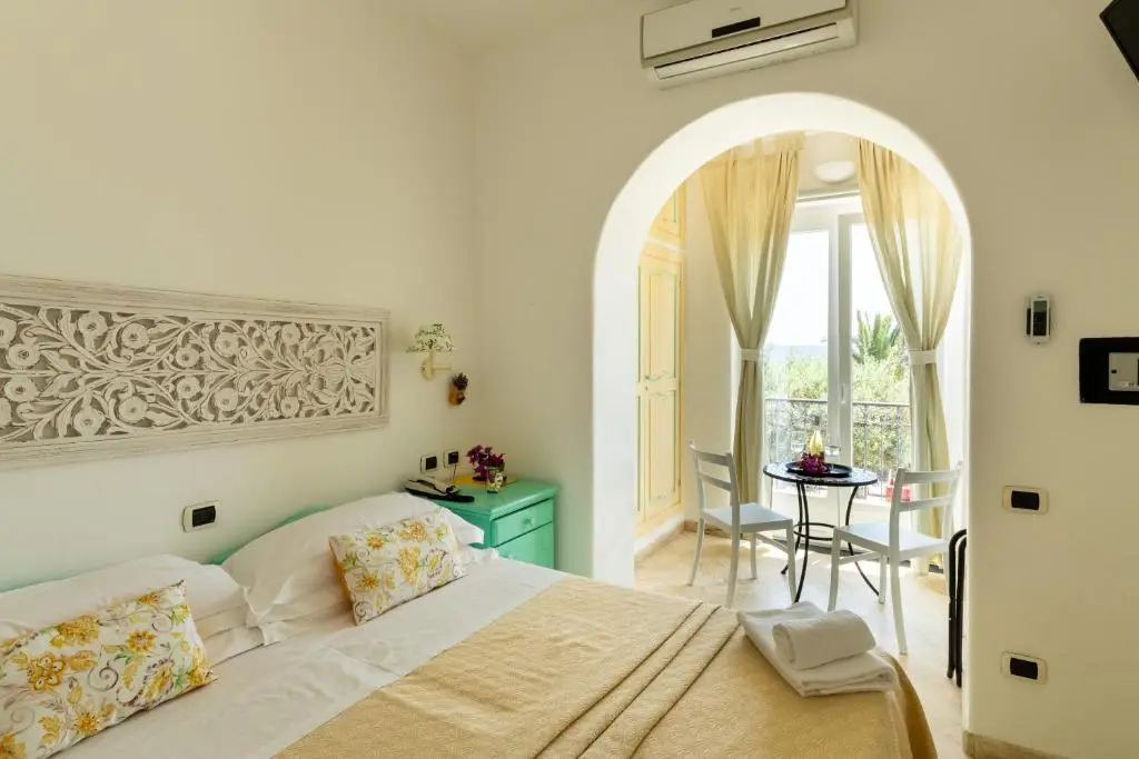 Hotel Ossidiana Stromboli Center