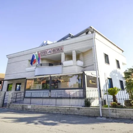 Hotel Aurora