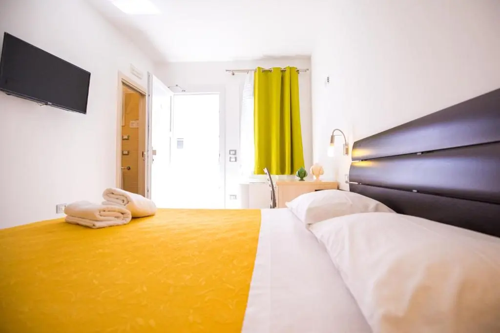 Donnosanto Residence Torre Santa Sabina