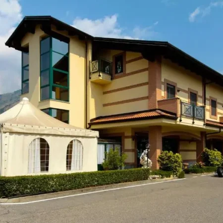 Vald Hotel