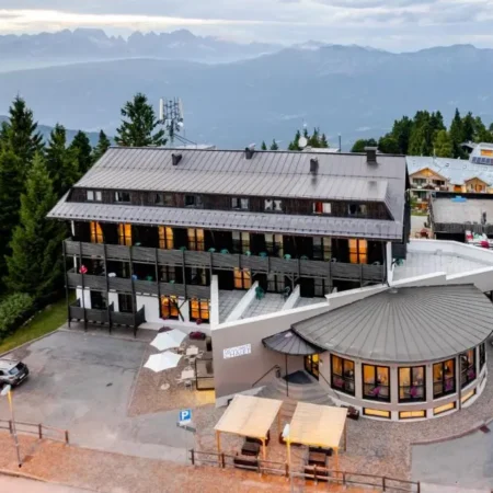 Hotel Dolomiti Chalet