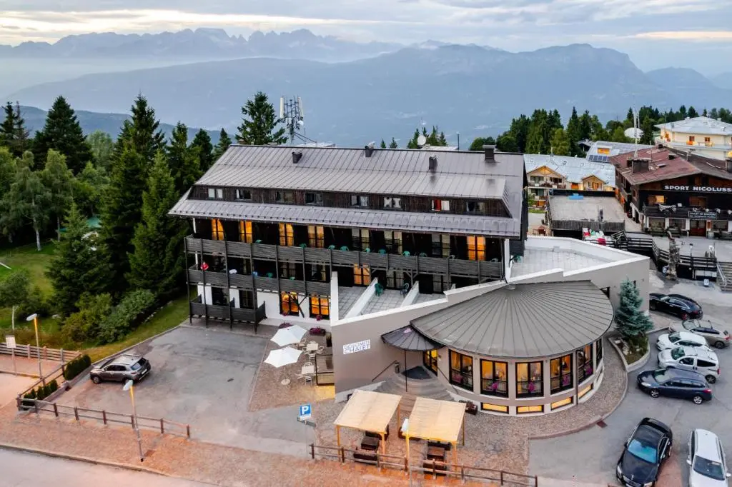 Hotel Dolomiti Chalet