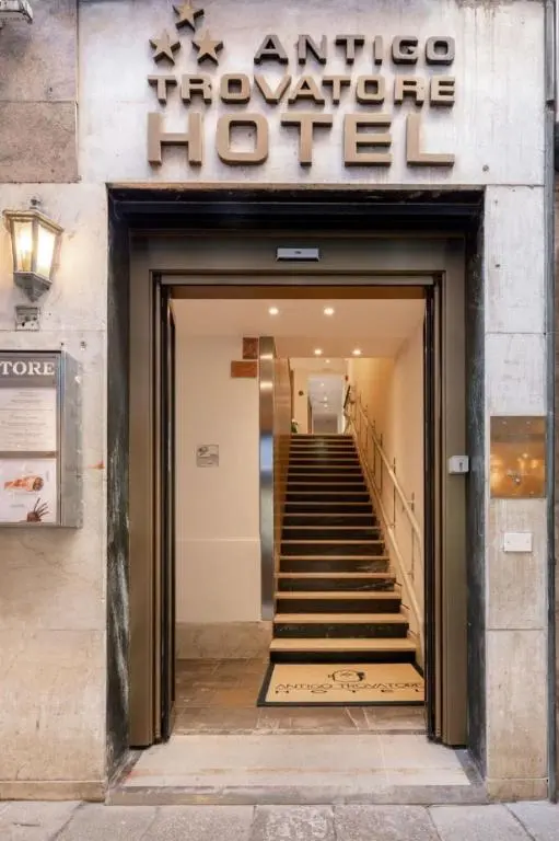 Hotel Antigo Trovatore